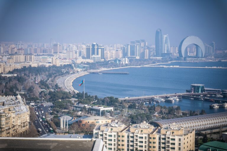 أفضل مواقع الاستبيانات الموثوقة لربح المال في العالم العربي 2025